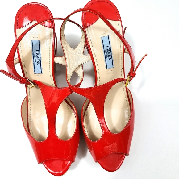 Prada Alaia Red Patent Leather Cork Wedge Heels - Picture 2 of 13